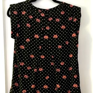 Women’s blouse